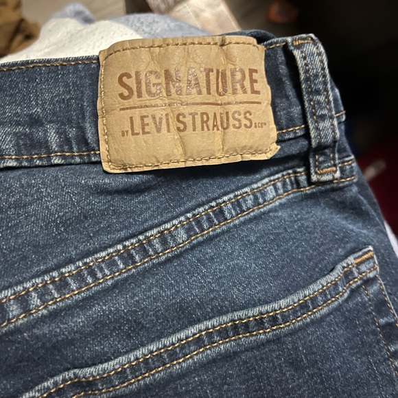 levi’s jeans - Picture 3 of 3